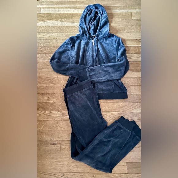 Fashion Nova Other - ✨ Title: Fashion Nova Velour Tracksuit Set – Luxe Comfort in Charcoal Gray 🖤